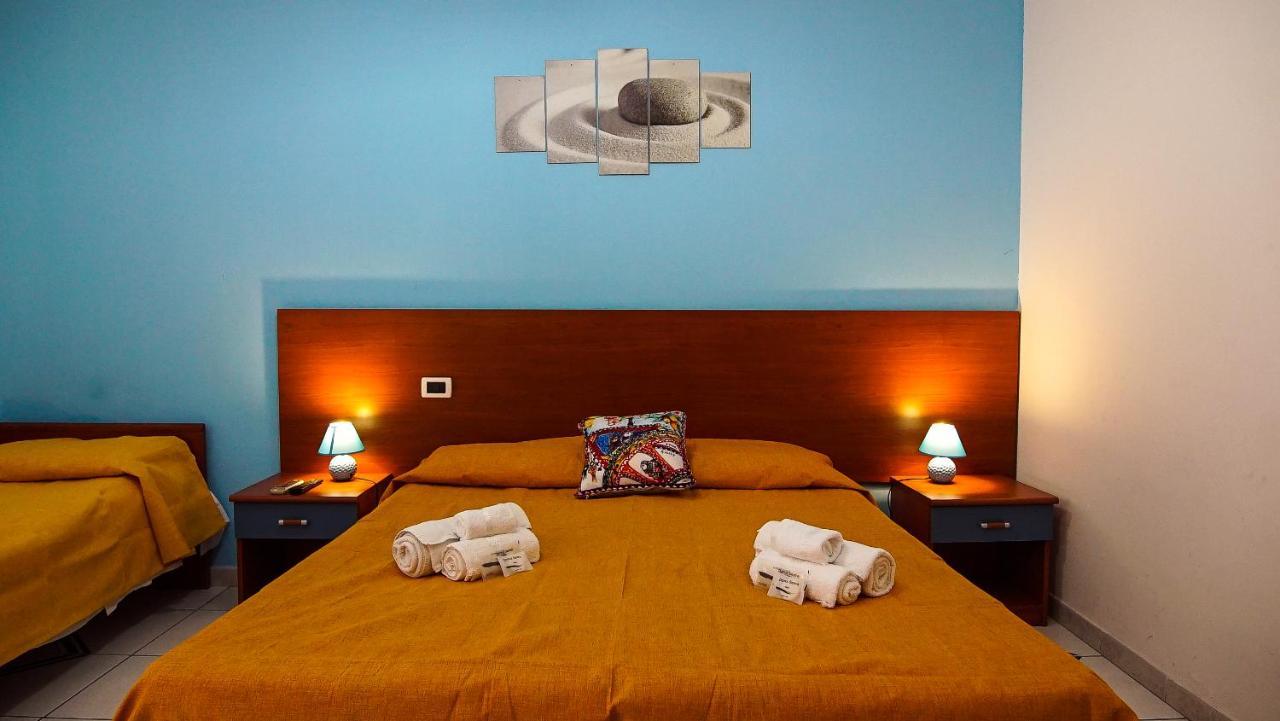 Aparthotel Baia Di Naxos Giardini-Naxos Exterior foto