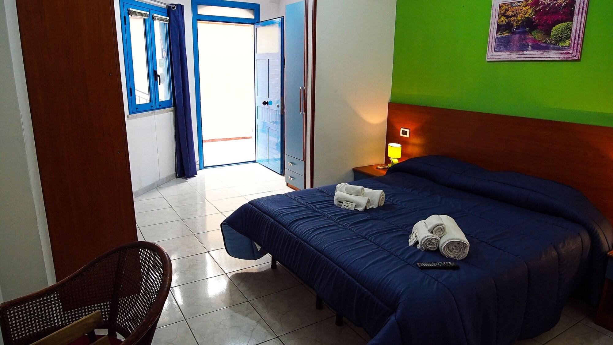 Aparthotel Baia Di Naxos Giardini-Naxos Exterior foto